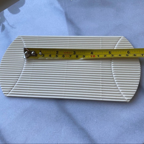 50 Creamy Ivory Textured Pillow Favor Box - Picture 6 of 10